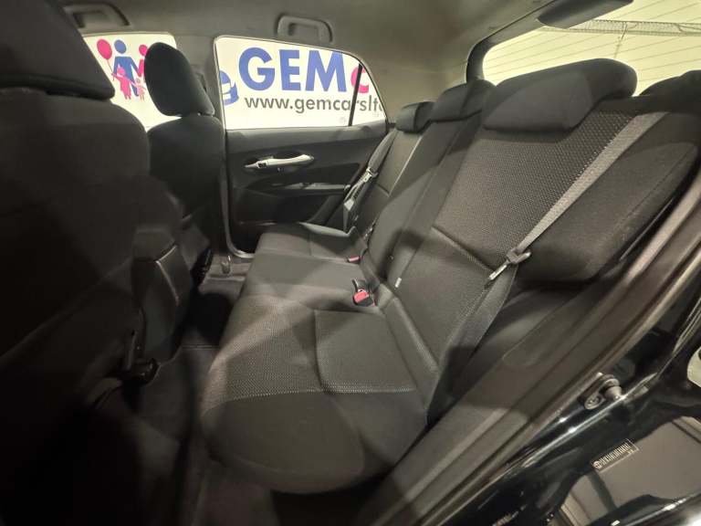 TOYOTA AURIS 1.8 VVT-h T4 2012