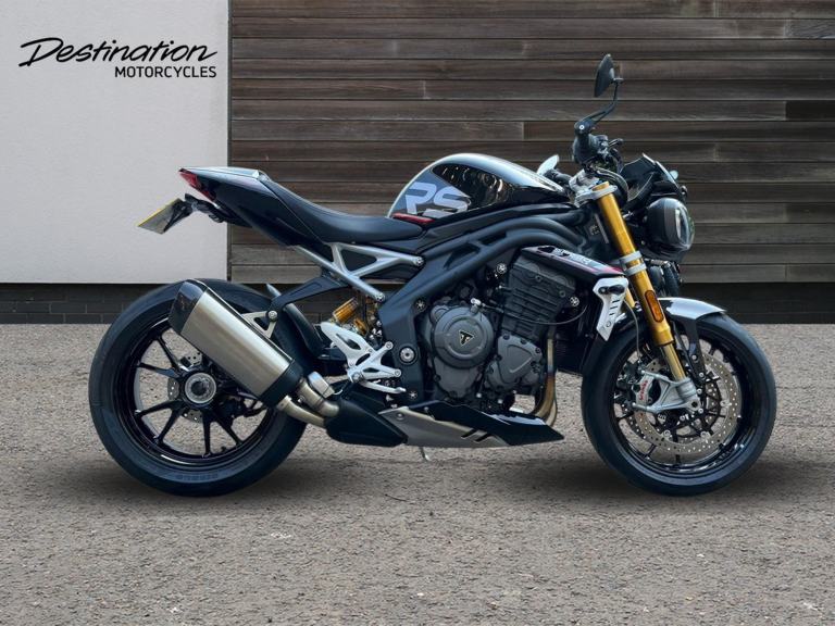 2024 Triumph Speed Triple 1200 RS STANDARD COLOUR Petrol black 6 Speed