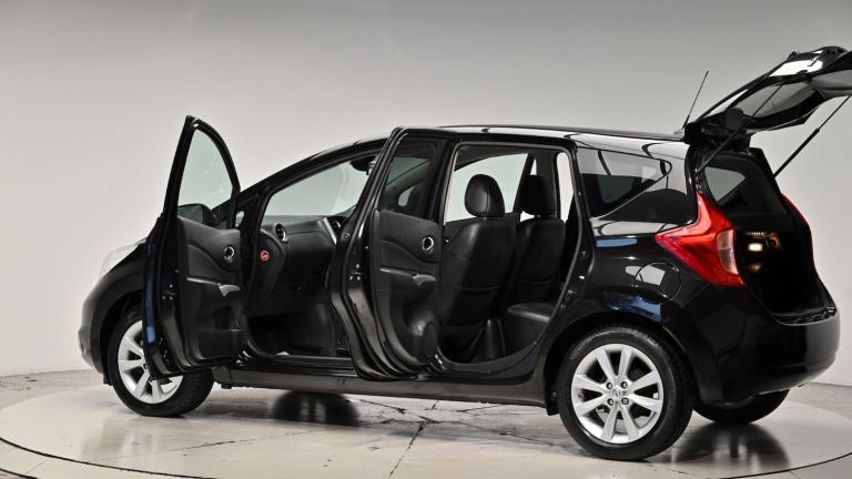 2015 Nissan Note 1.2 DiG-S Tekna 5dr Auto MPV PETROL Automatic