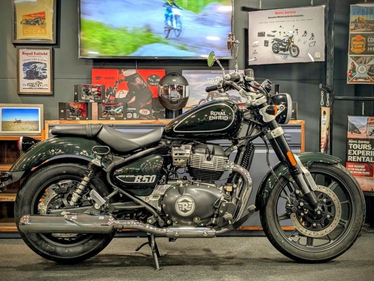 2025 ROYAL ENFIELD SUPER METEOR 650 in Astral Green