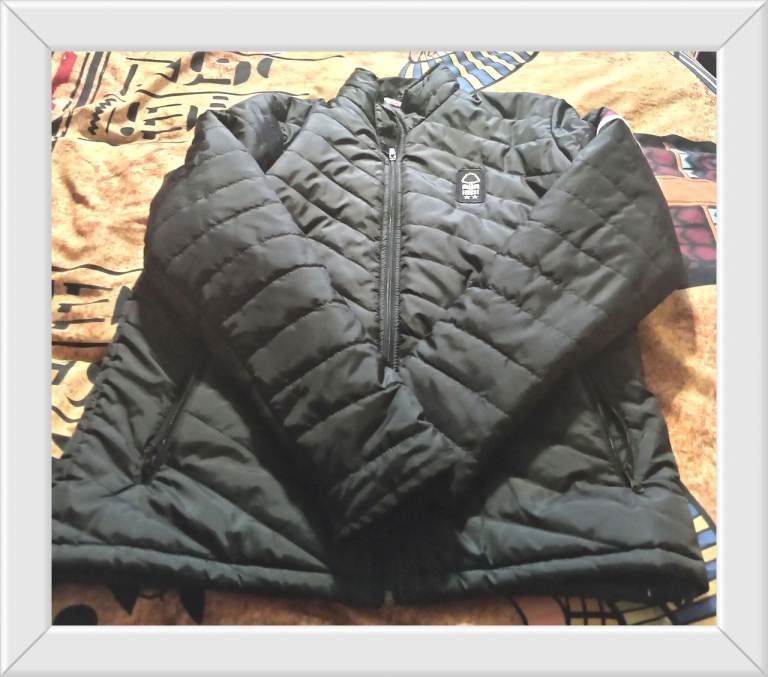 Nottingham Forest jacket - never worn - L