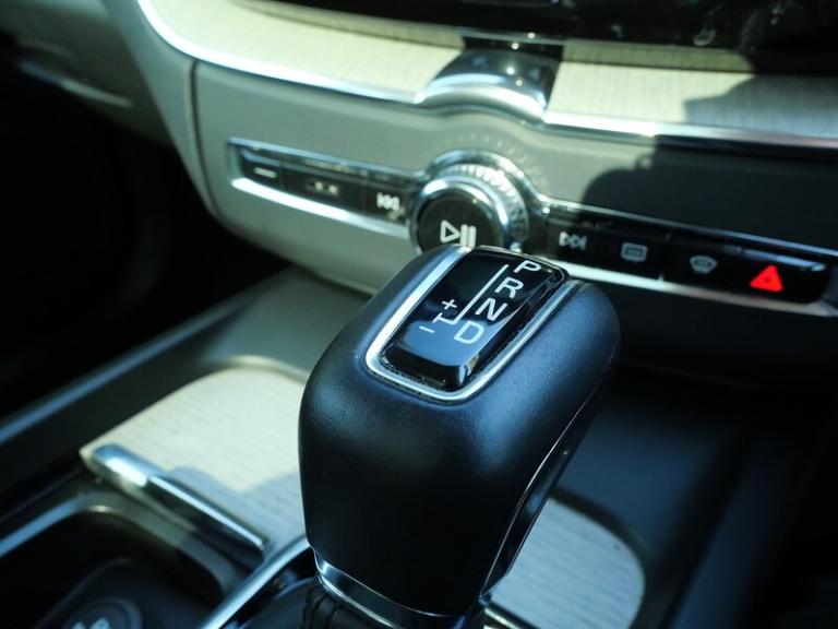 2019 Volvo XC60 2.0 T5 Inscription SUV 5dr Petrol Auto Euro 6 (s/s) (250 ps) SUV Petrol Automatic