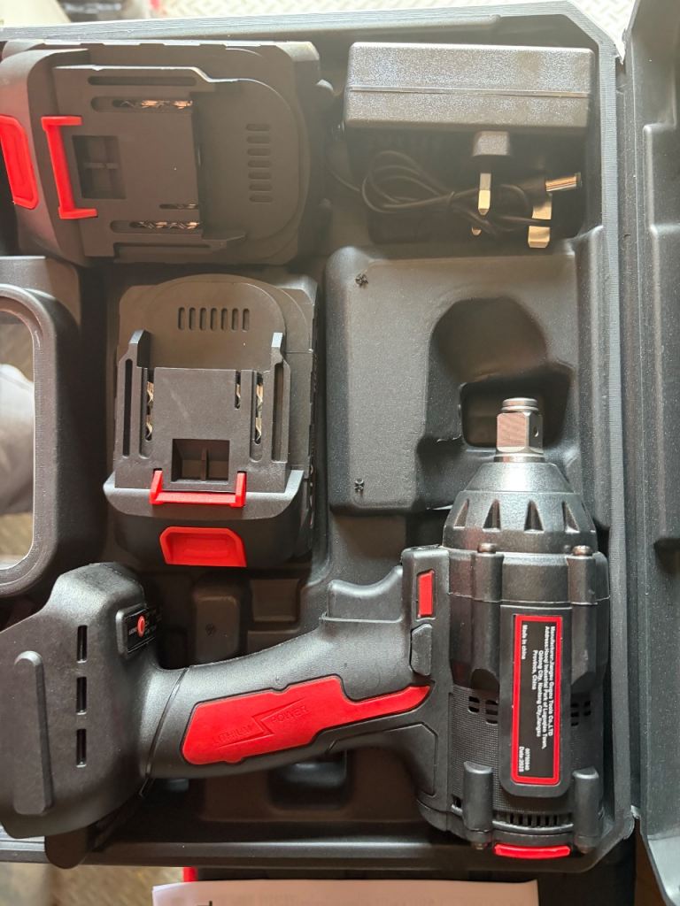 Cordless 380Nm Impact Wrench Kit - NEW with Batteries & Charger
