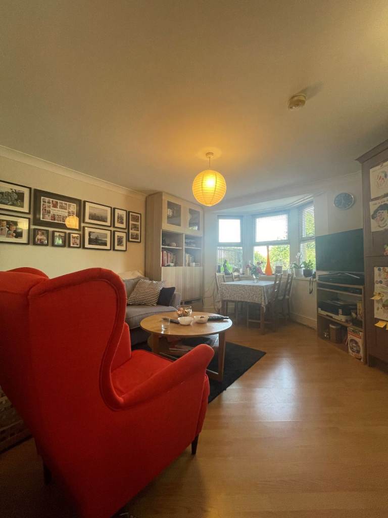 STUNNING 1 BEDROOM GARDEN APARTMENT IN E17! CALL NOW TO VIEW