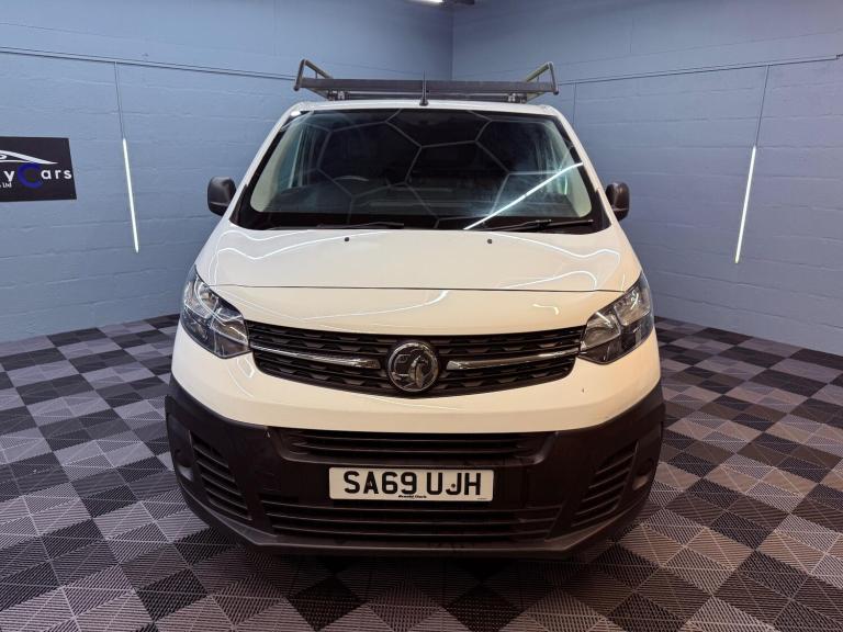 2019 Vauxhall Vivaro 1.5 Turbo D 2700 Edition L1 H1 Euro 6 (s/s) 5dr PANEL VAN Diesel Manual