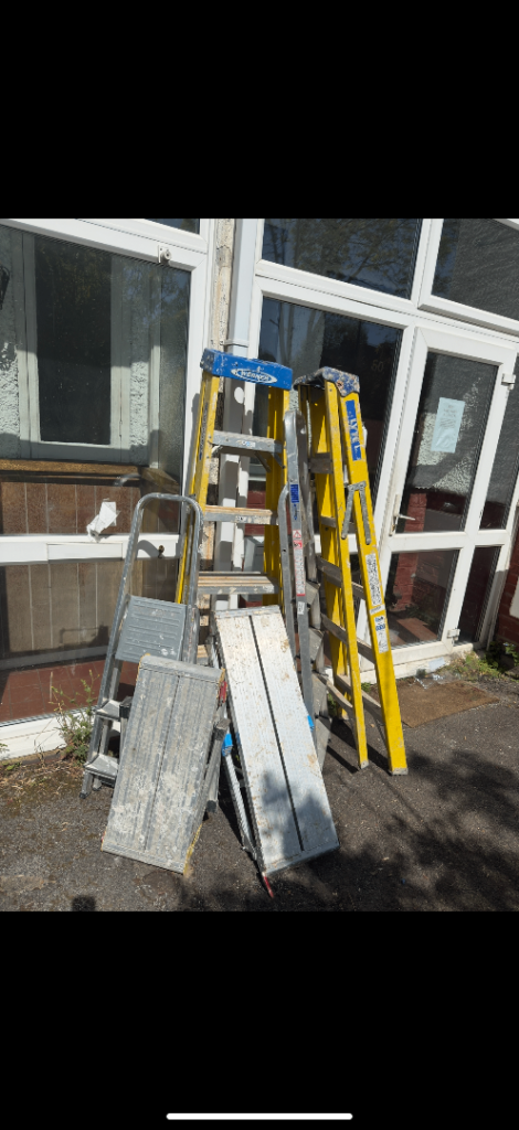 Ladders and platforms 