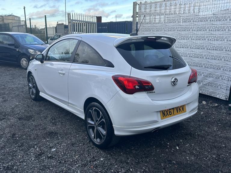 VAUXHALL CORSA 1.4 i Turbo White Edition 2017