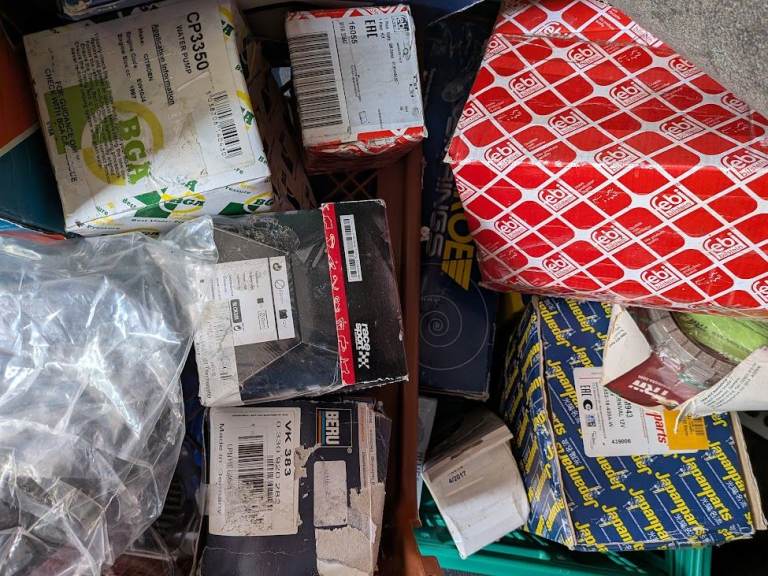 quantity mixed variety new unused car parts spares 