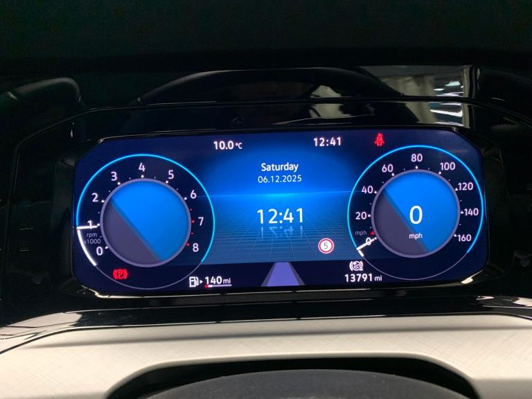 2022 Volkswagen Golf 1.5 TSI Life Hatchback 5dr Petrol Manual Euro 6 (s/s) (130 ps) - KEYLESS ST ...