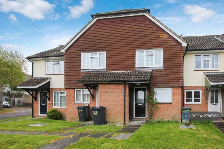 2 bedroom house in Frenches Farm Drive, Heathfield, TN21 (2 bed) (#2786733)