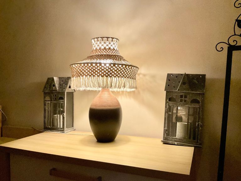Boho Macrame Table Lamp with Fringed Shade – Good Condition