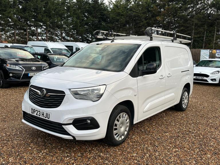 2023 Vauxhall Combo 1.5 Turbo D 2300 Pro L2 H1 Euro 6 (s/s) 6dr PANEL VAN Diesel Manual