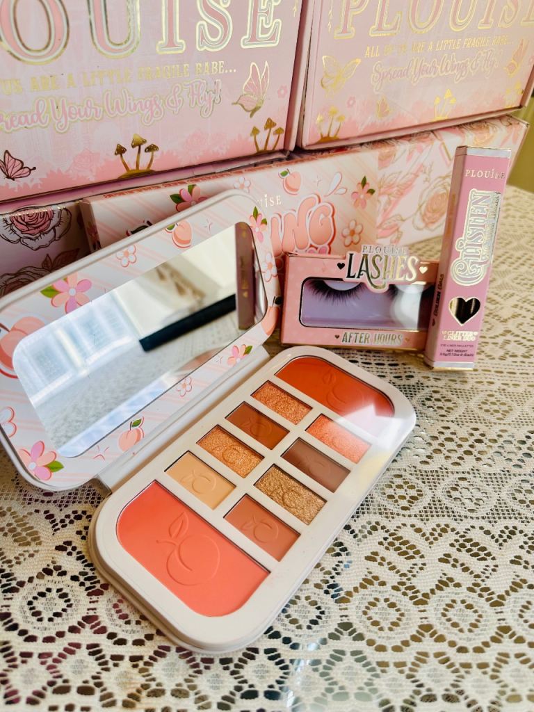 P.Louise Make-up Bundle - Eyeshadow Palette, Lashes, Glitter Liner