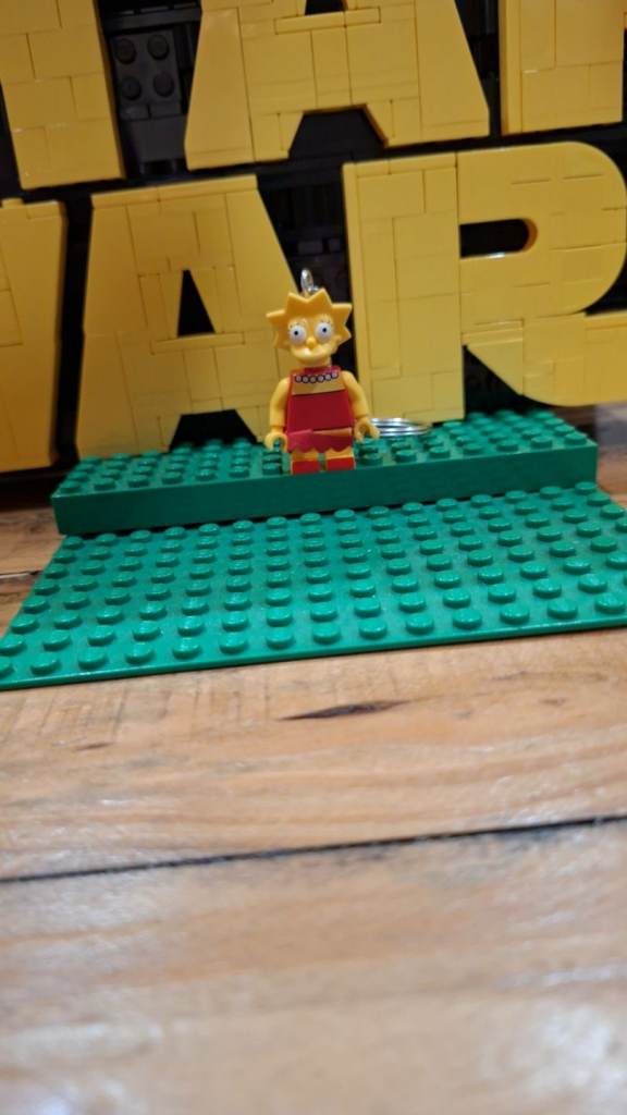 The Simpsons 'Lisa Simpson' Custom Keyring