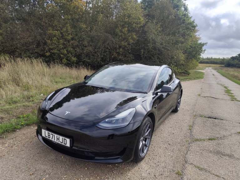 2021/71 TESLA MODEL 3 STANDARD RANGE PLUS LFP BATTERY, BLACK, LONG MOT