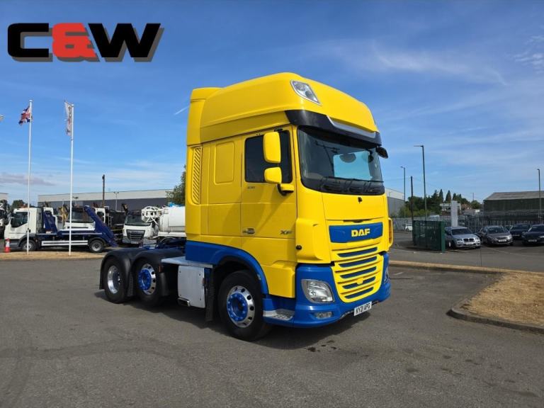 2021 (21) DAF FTG XF 530 6x2 Super Space Cab