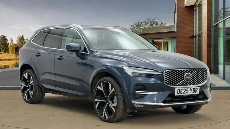 2025 Volvo XC60 Ultra (Bright) B5 AWD Mild hybrid ESTATE Petrol/Electric Hybrid Automatic