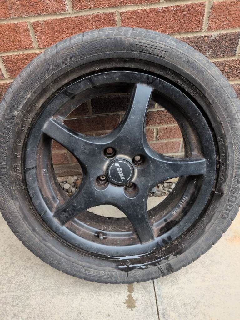 Set of 4 alloy wheels 