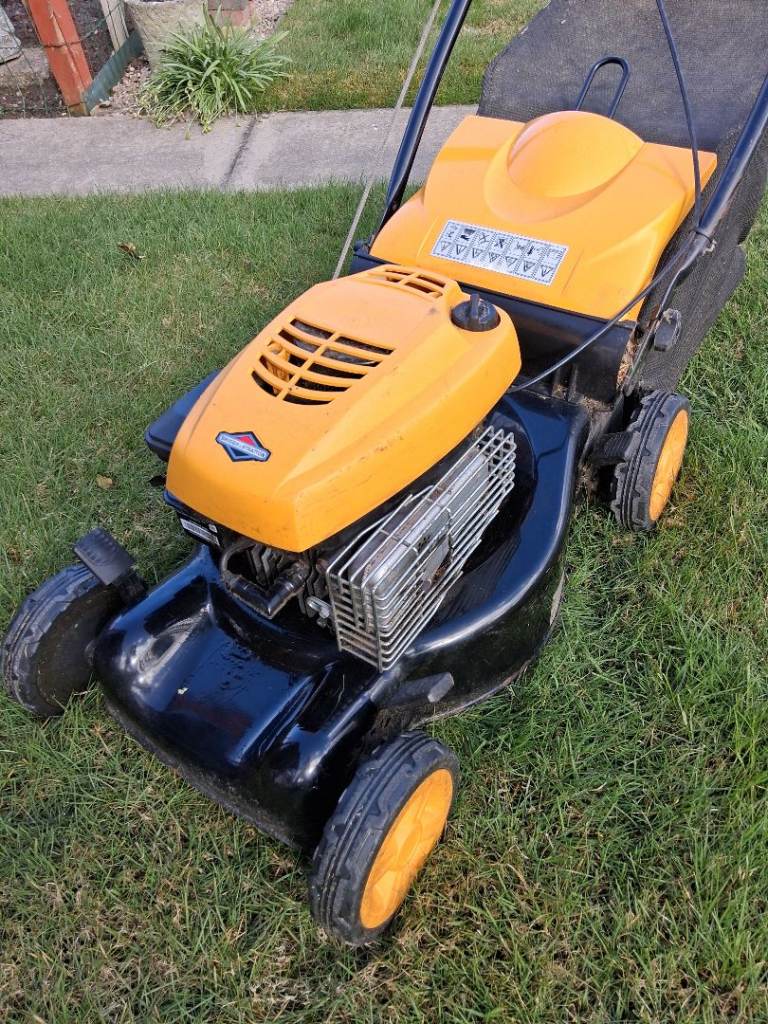 McCulloch petrol mower