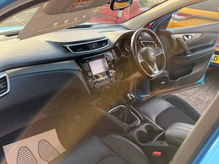 2017 67 NISSAN QASHQAI 1.6 DCI TEKNA SUV 5DR DIESEL MANUAL 4WD EURO 6 (S/S) (130