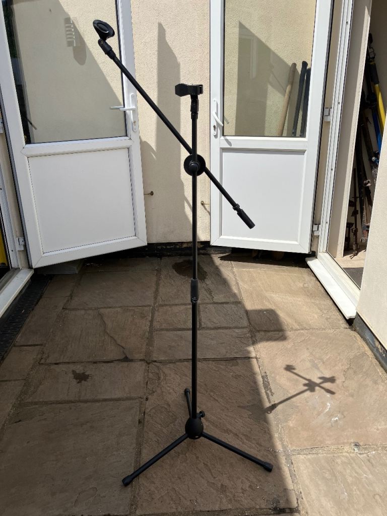 Microphone stand 
