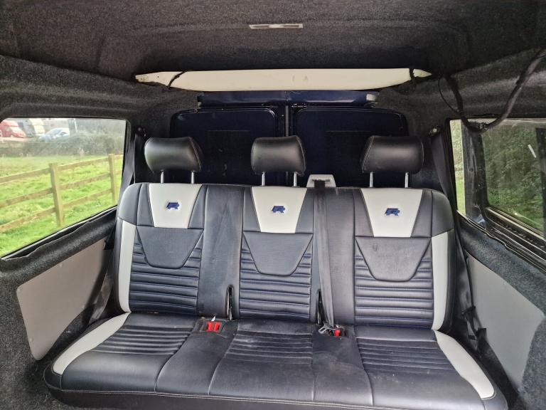 2011 VW Volkswagen Transporter Blue High Roof 6 Seat Crew Cab  Drives Perfect