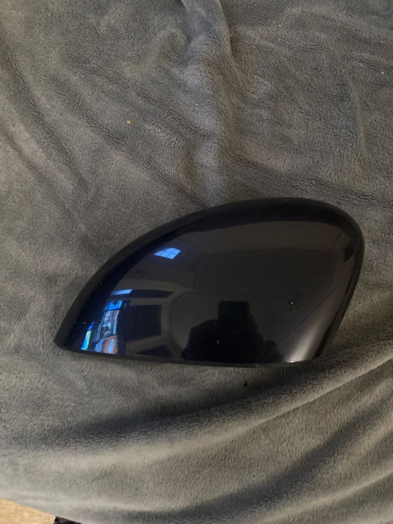 Ford fiesta mk7 & mk7.5 mirror cover