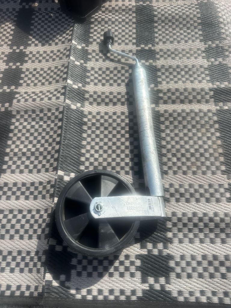 Complete caravan jockey wheel 