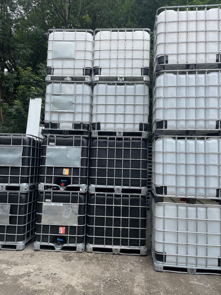 New 1000 litre ibc tanks
