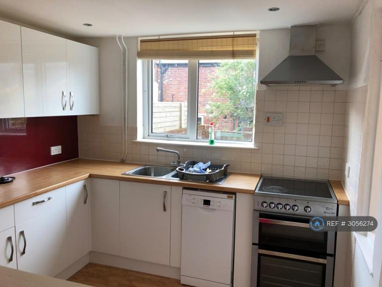 3 bedroom house in Salisbury Road, Exeter, EX4 (3 bed) (#3056274)