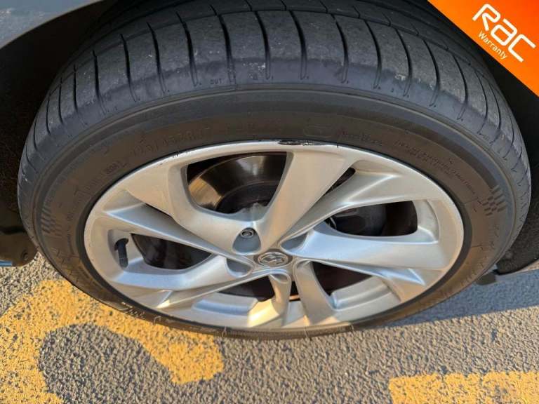 2017 Vauxhall Astra 1.0T 12V ecoFLEX SRi Nav 5dr HATCHBACK PETROL Manual