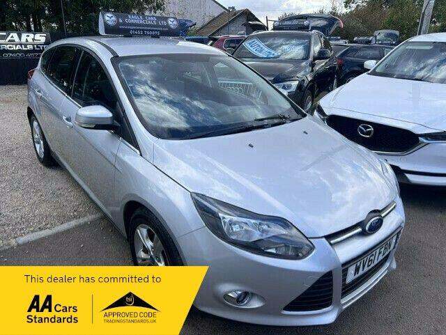 2011 Ford Focus 1.6 Zetec Euro 5 5dr HATCHBACK Petrol Manual