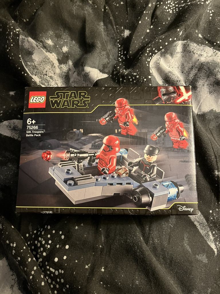 LEGO Star Wars 75266 Sith Troopers Battle Pack set