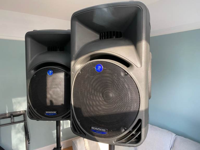Pair Mackie SRM450 v1 P.A./Monitors - powered speakers. Great condition with stands
