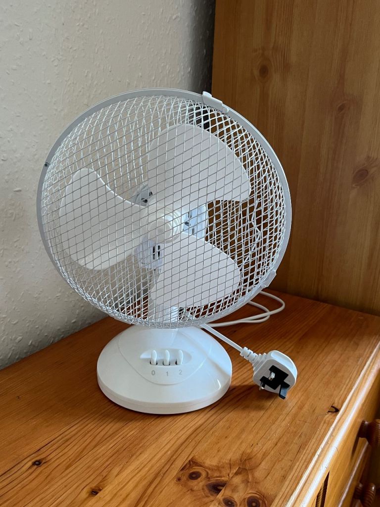Russell Hobbs Desk/Table Fan