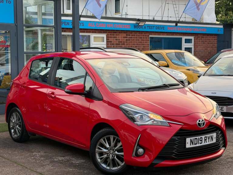 2019 Toyota Yaris 1.5 VVT-i Icon Hatchback 5dr Petrol Manual Euro 6 (111 ps) HATCHBACK Petrol Manual