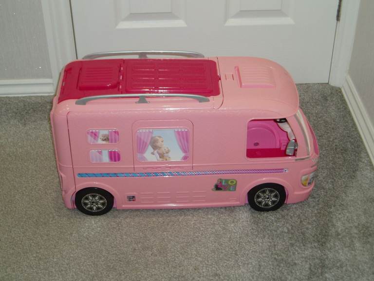 BARBIE DREAM CAMPERVAN - TRANSFORMING RV WITH ACCESSORIES RRP £291