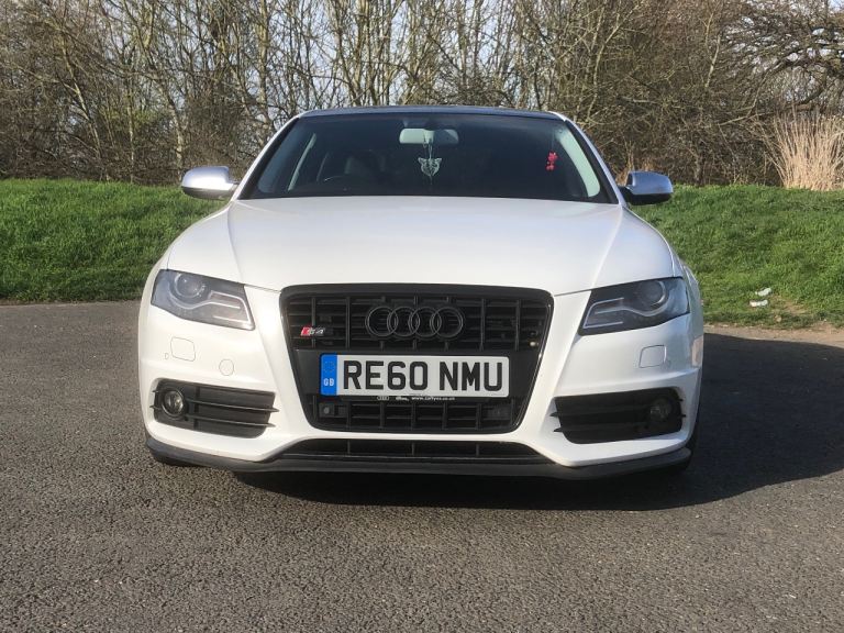 Audi, A4, Saloon, 2011, Manual, 2995 (cc), 4 doors