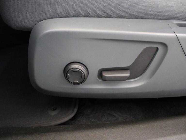 2021 Polestar Polestar 2 165kW 64kWh Standard Range Single motor 5dr Auto Saloon ELECTRIC Automatic