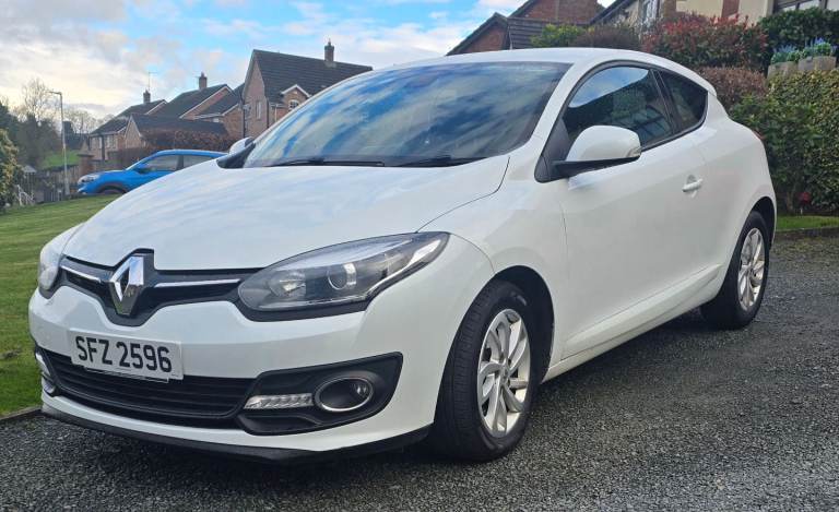 Renault Megane coupe 2013 full mot