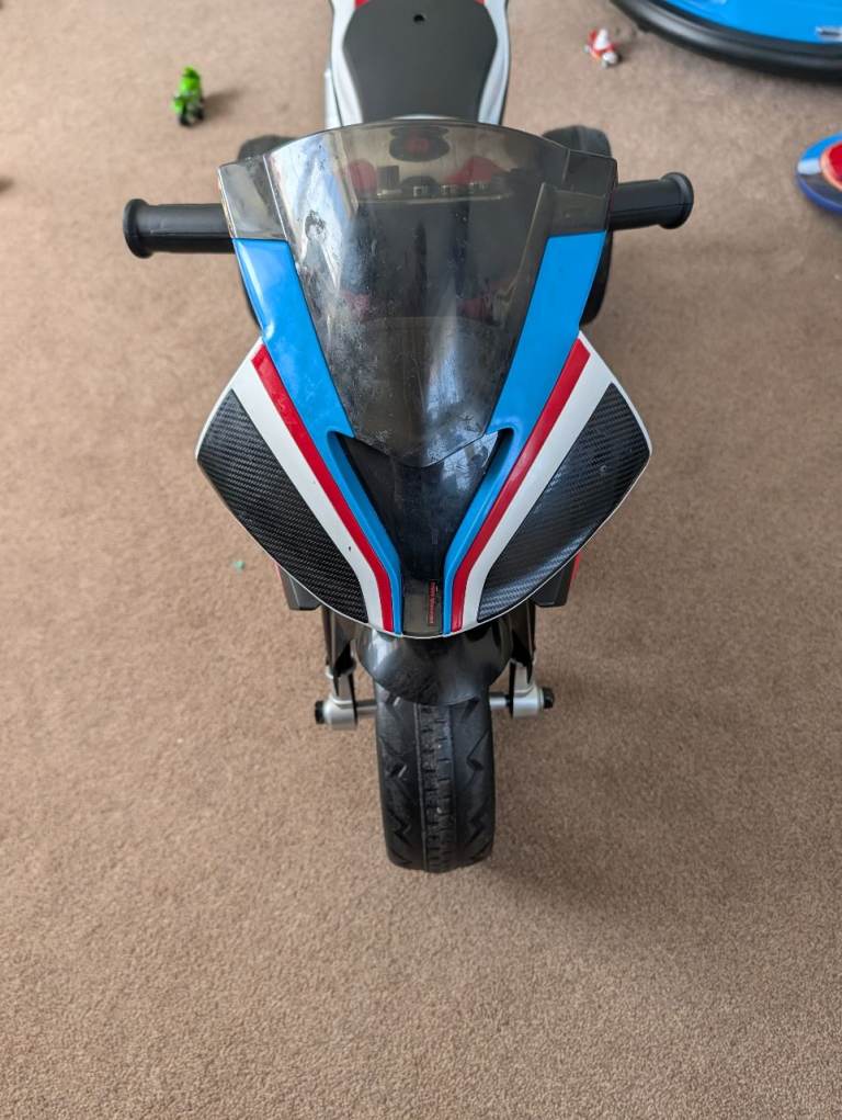 BMW HP4 6V kids electric motorbike 