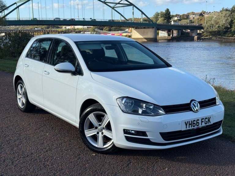 2016 66 VOLKSWAGEN GOLF 1.6 TDI BLUEMOTION TECH MATCH EDITION HATCHBACK 5DR DIES
