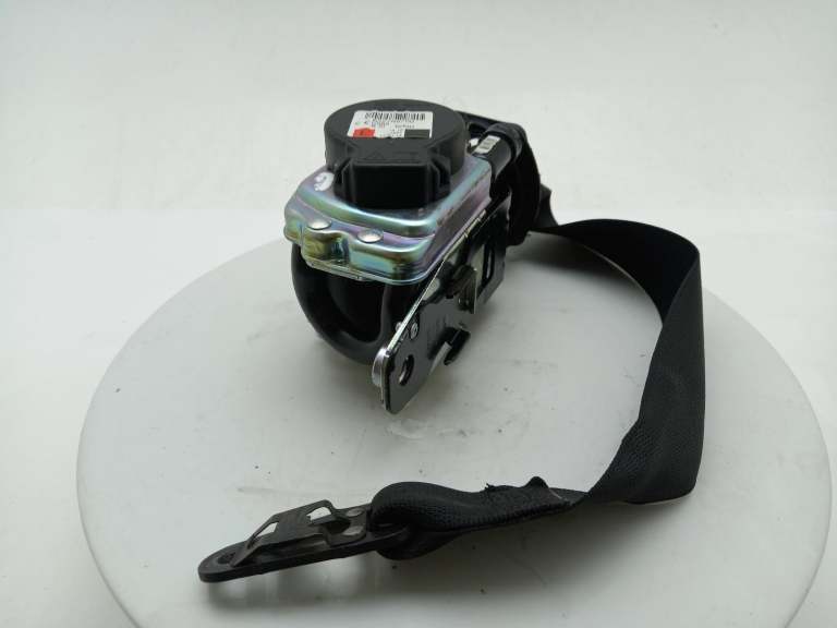 Mercedes C Class Seat Belt 205 Series Front Left Saloon/Estate Black 2014-2021