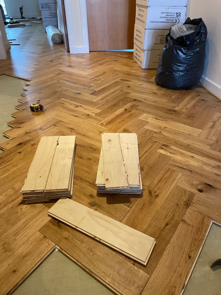 Carpet fitters and flooring services 