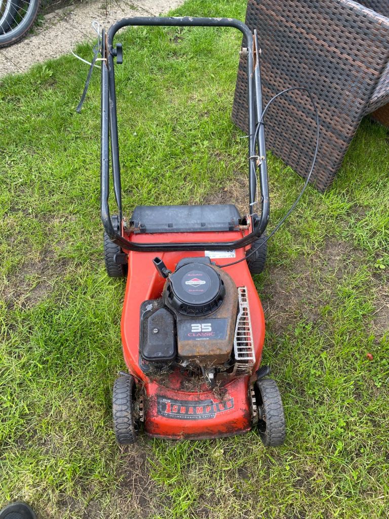 image for Briggs and Stratton 35 lawnmower