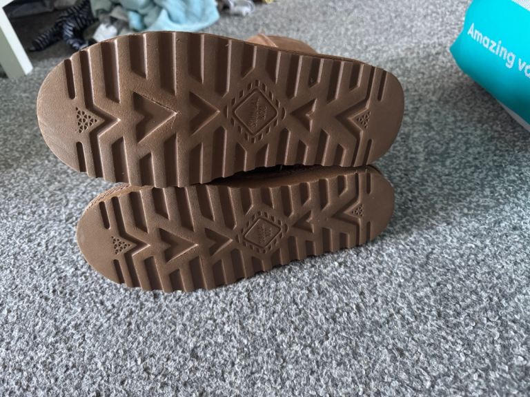 image for soulcal uggs