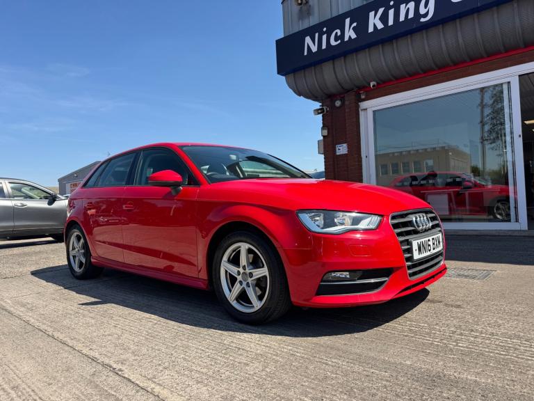 2016 Audi A3 1.6 TDI Ultra 110 SE Technik 5dr + TECH PACK / NAV / 20 TAX / 83 MPG / ULEZ HATCHBAC...