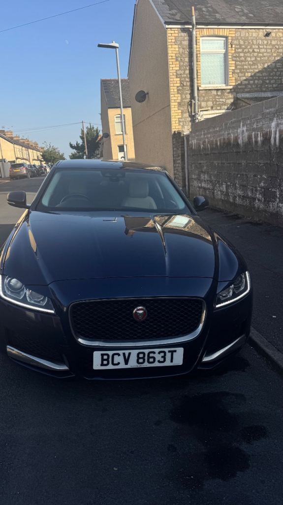 Jaguar, XF, Saloon, 2015, Other, 1999 (cc), 4 doors