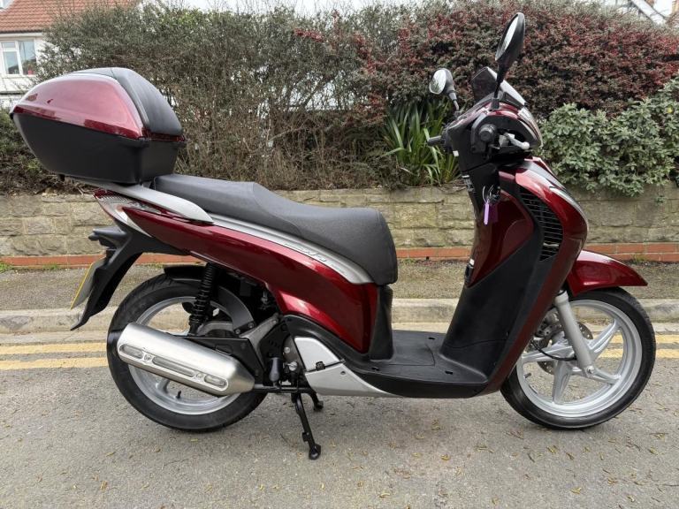HONDA SH125i 2010