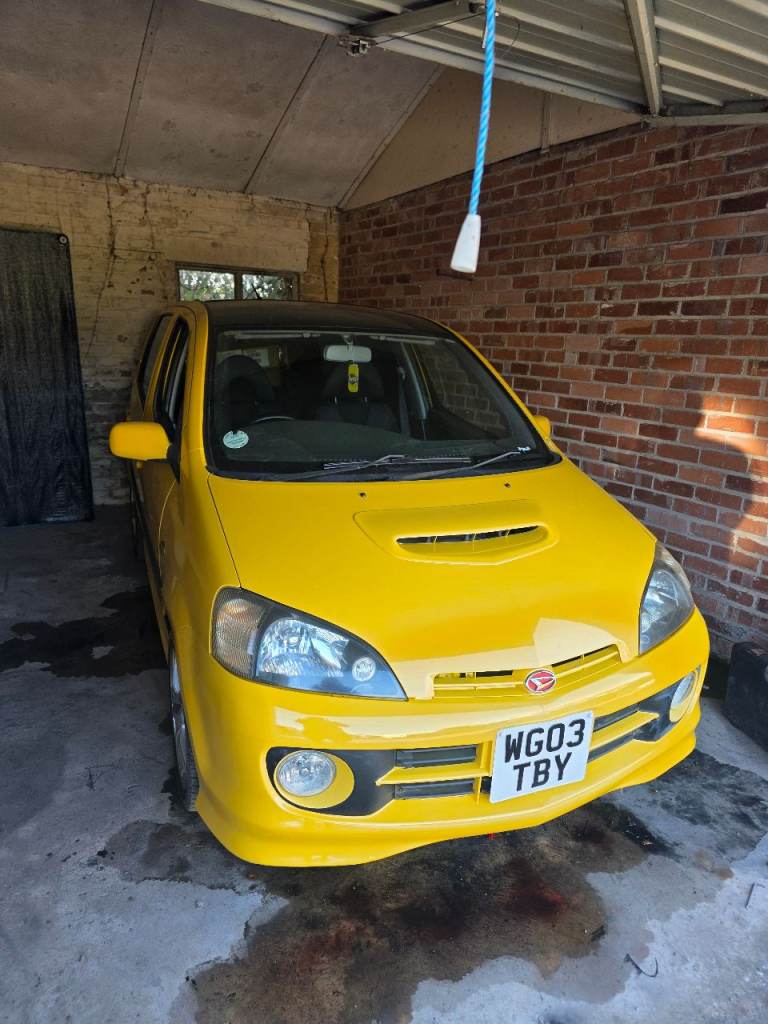 Daihatsu YRV turbo rare 2003 automatic 1.3